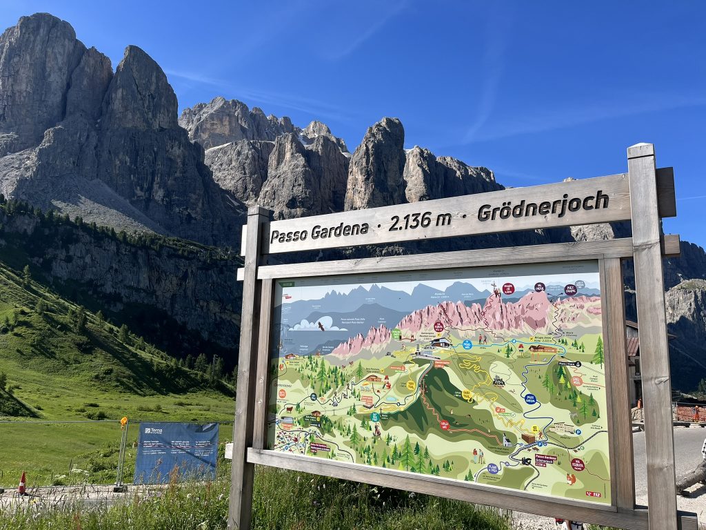 Grödnerjoch 2136m