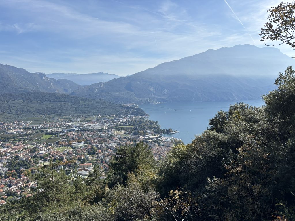 Erster Blick auf den Lago