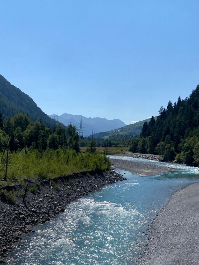 ecd88776-4f52-4dd8-93b3-ebb9f4b704d0